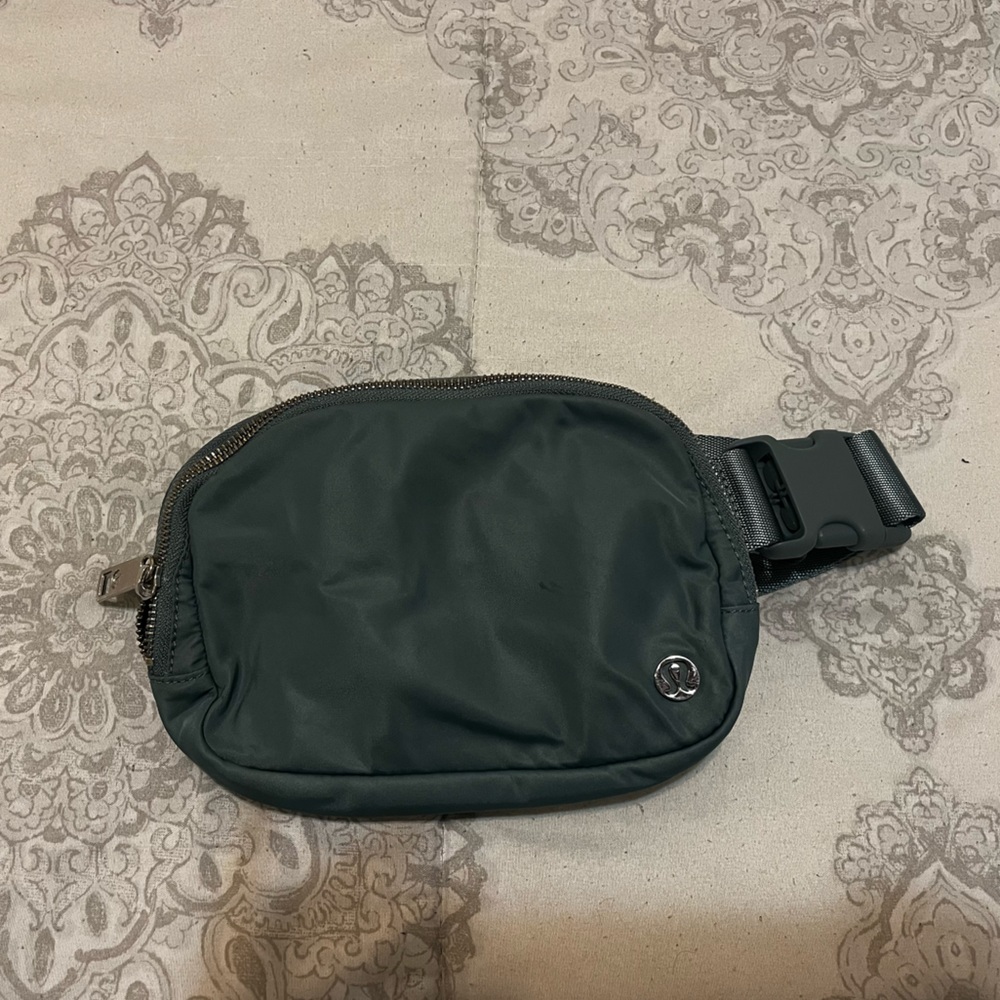 Lululemon Belt Bag